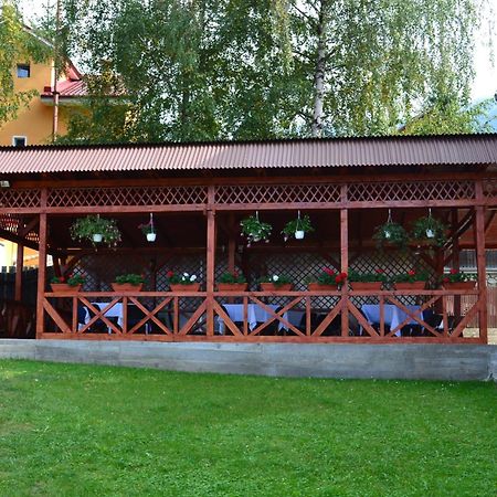 Vila Cristina Ceahlău Exteriör bild